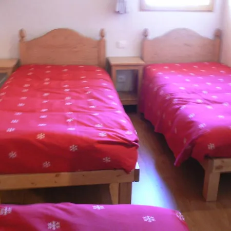 Triplex 5 Pieces, 10 Pers, Nord-est, A 1,6km Du Centre De Valloire, 3* De France - Fr-1-263-187 Apartment