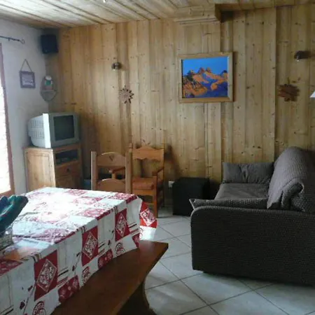 Triplex 5 Pieces, 10 Pers, Nord-est, A 1,6km Du Centre De Valloire, 3* De France - Fr-1-263-187 Apartment
